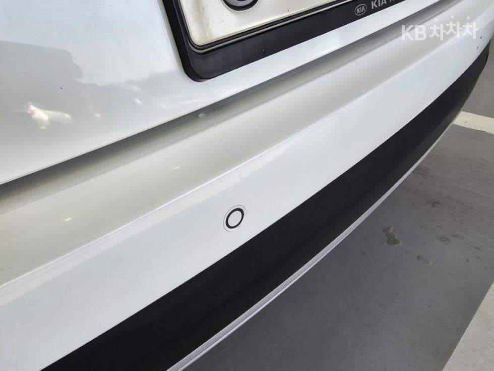 Киа Sportage 4-то поколениеДизел 2.0 2WD Престиж - 14