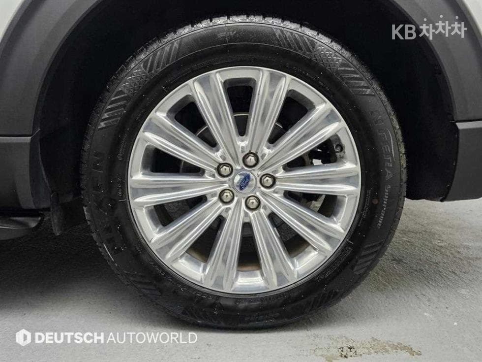 Ford Explorer(6세대)Gasoline Turbo 2.3 AWD Limited - 5