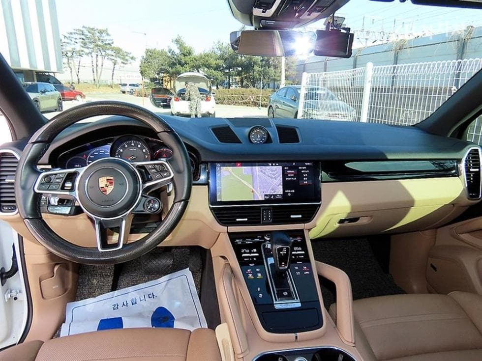 Porsche Cayenne(9Y0)3.0 Standard - 6