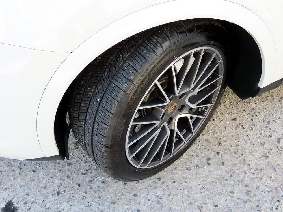 Porsche Cayenne(9Y0)3.0 Standard - 19