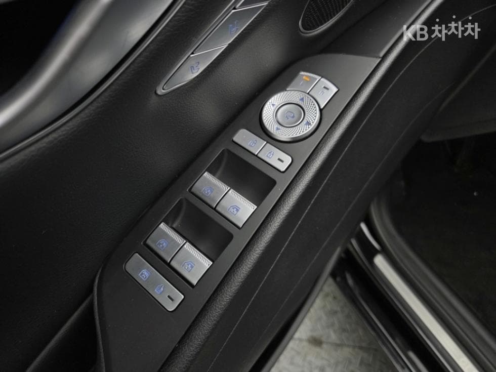 Genesis G80(RG3)2.5 Turbo Gasoline Direct Injection 2WD - 15