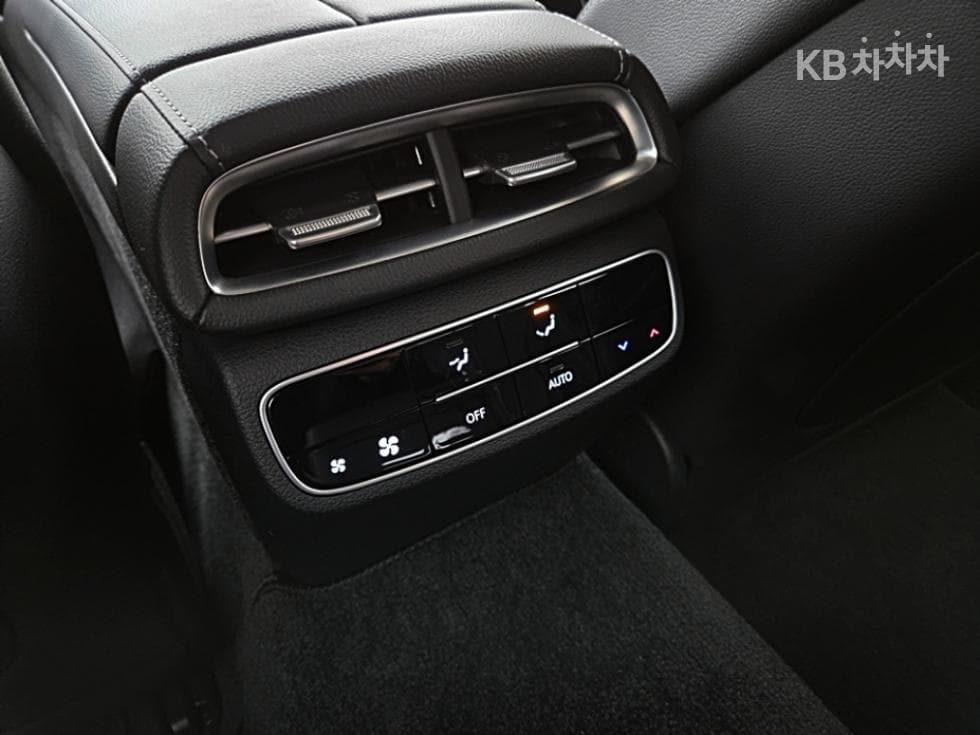 Genesis G80(RG3)2.5 Turbo Gasoline Direct Injection 2WD - 26