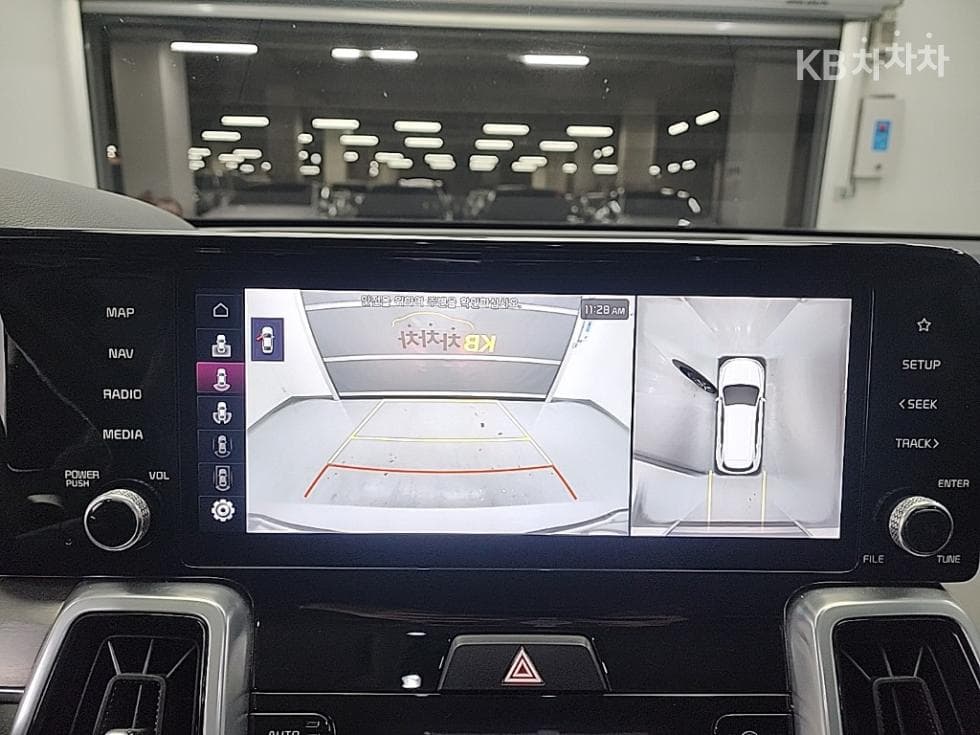 Kia The New (facelift) Sorento MQ42.2 Diesel 2WD Noblesse - 17