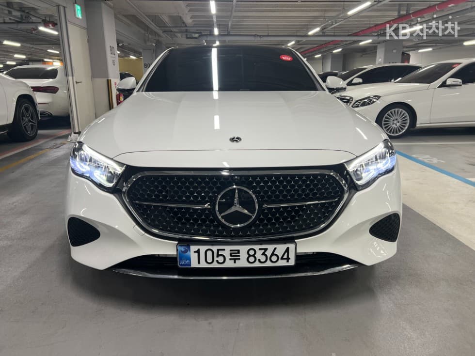 Mercedes-Benz E-클래스 (W214) E200 Avantgrade - Image 1