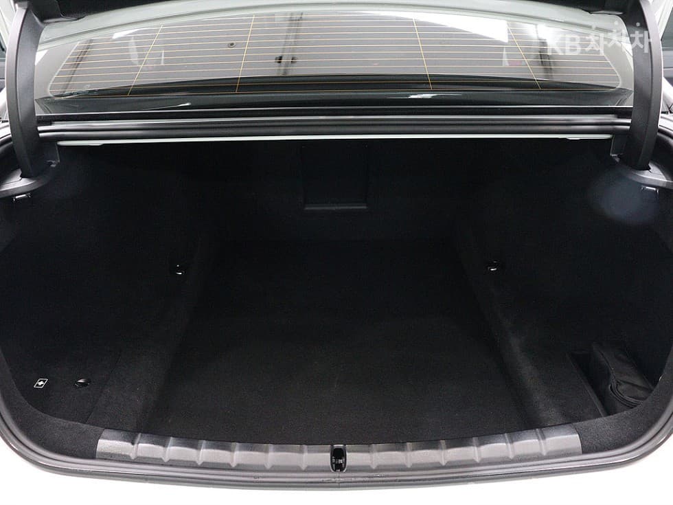 BMW 7시리즈(G70)740d xDrive DPE Executive - 5