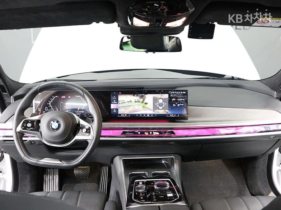 BMW 7시리즈(G70)740d xDrive DPE Executive - 13
