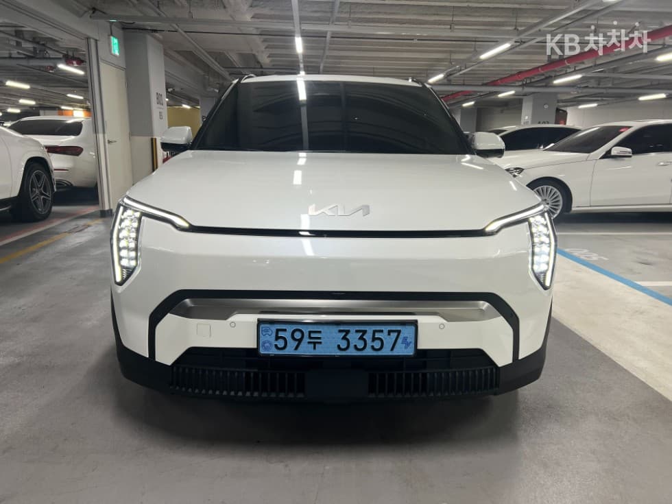Киа EV3 Long Range 2WD 어스 - Image 1