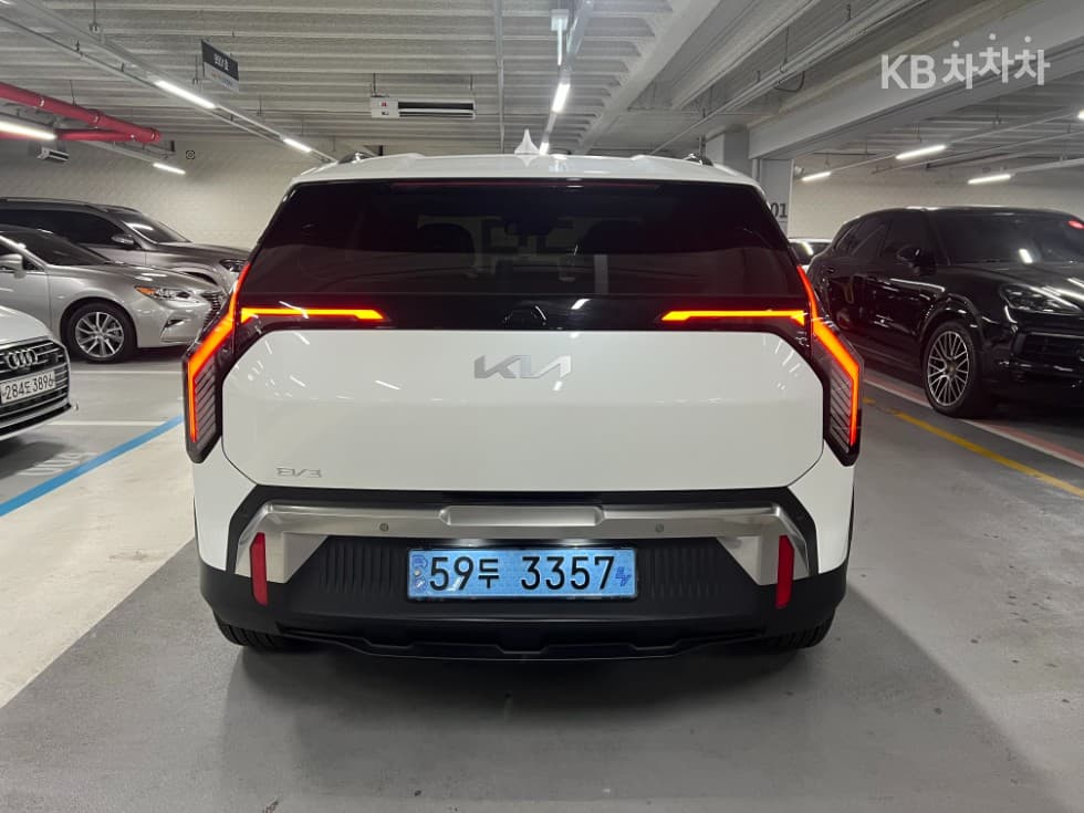 Киа EV3Long Range 2WD 어스 - 3