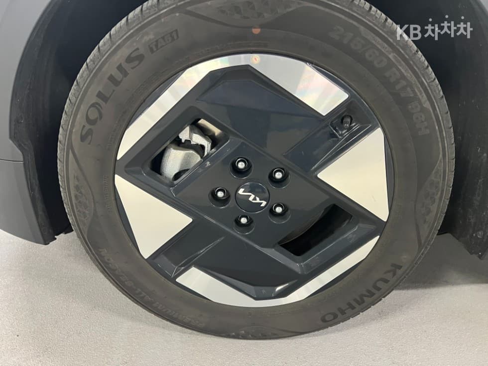 Киа EV3Long Range 2WD 어스 - 23