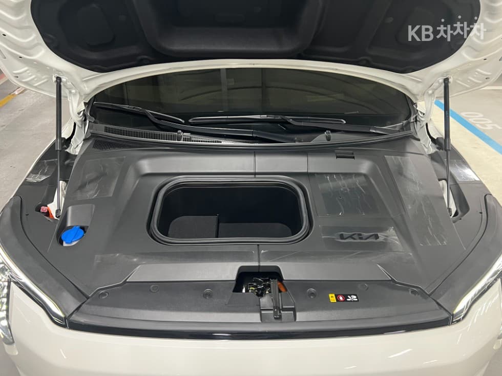 Киа EV3Long Range 2WD 어스 - 24
