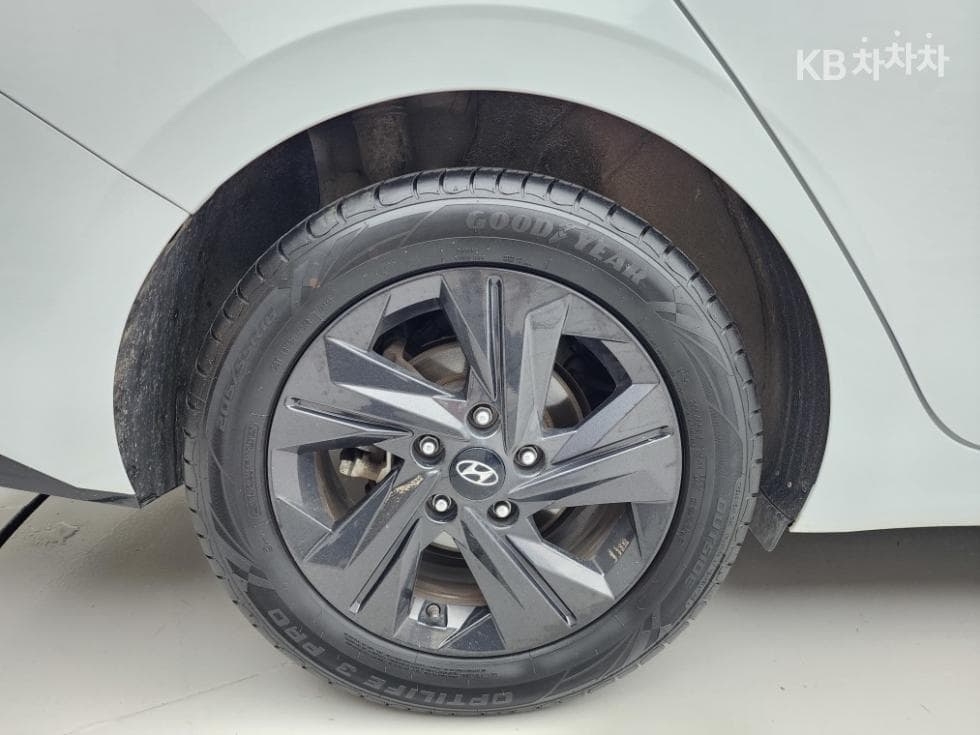 Hyundai All New Avante (Elantra)(CN7)1.6 Gasoline Inspiration - 26