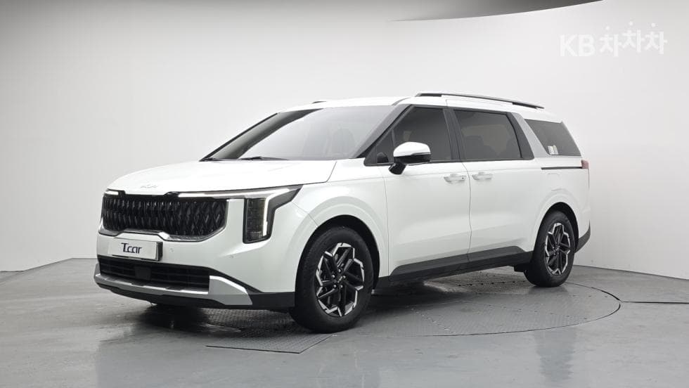 Киа The New (фейслифт) Канивал 4-то поколение D2.2 9-местен Престиж - Image 1