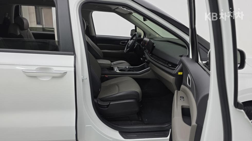 Киа The New (фейслифт) Канивал 4-то поколениеD2.2 9-местен Престиж - 7