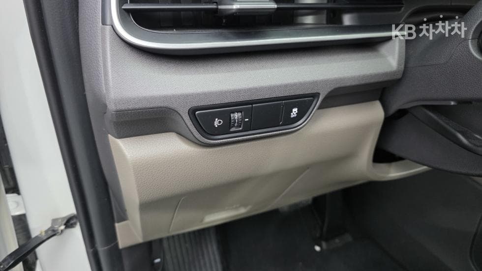 Киа The New (фейслифт) Канивал 4-то поколениеD2.2 9-местен Престиж - 16