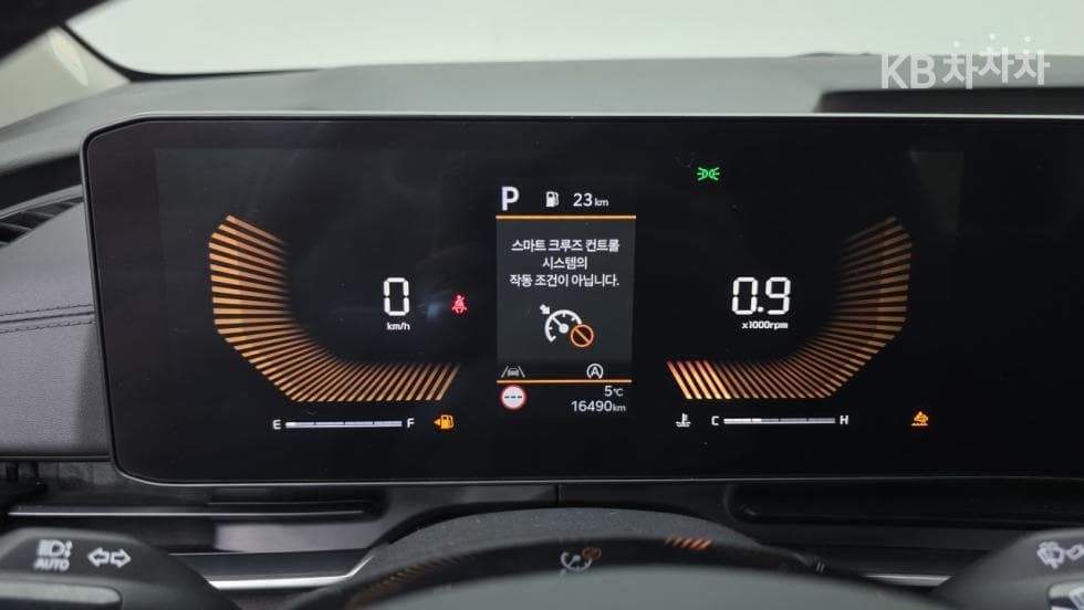 Киа The New (фейслифт) Канивал 4-то поколениеD2.2 9-местен Престиж - 17