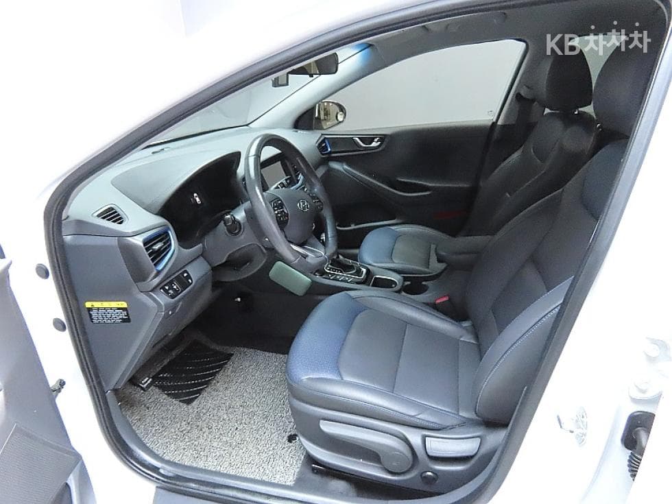 Hyundai IONIQ (Original Model)N - 10