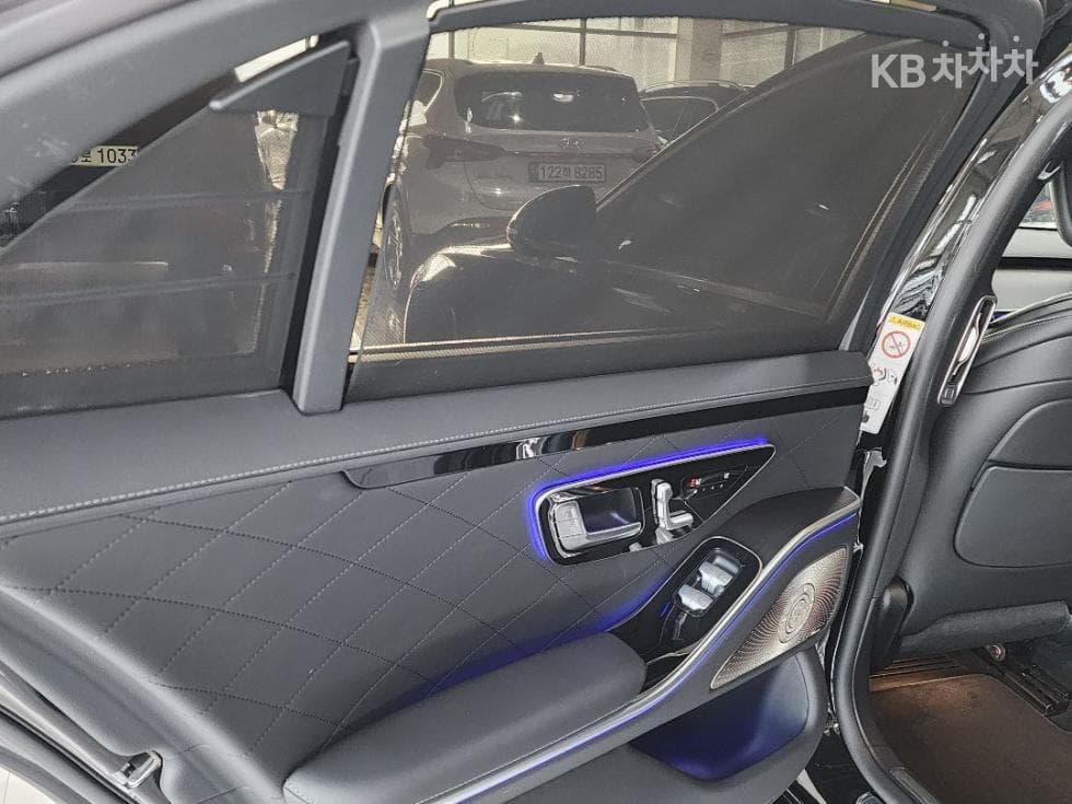 Mercedes-Benz S-Class W223S450L 4Matic Standard - 27