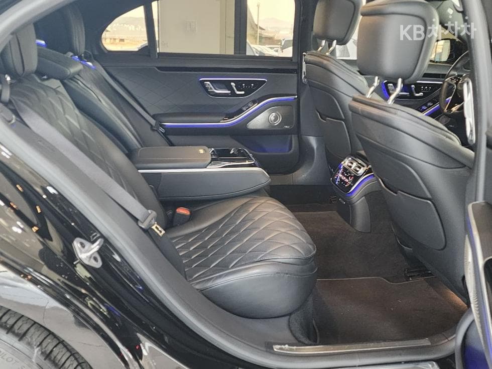 Mercedes-Benz S-Class W223S450L 4Matic Standard - 23