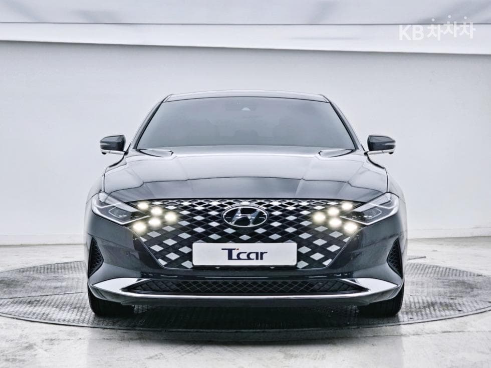 Хюндай The New (фейслифт) Grandeur (Azera)3.3 Le Blanc - 4