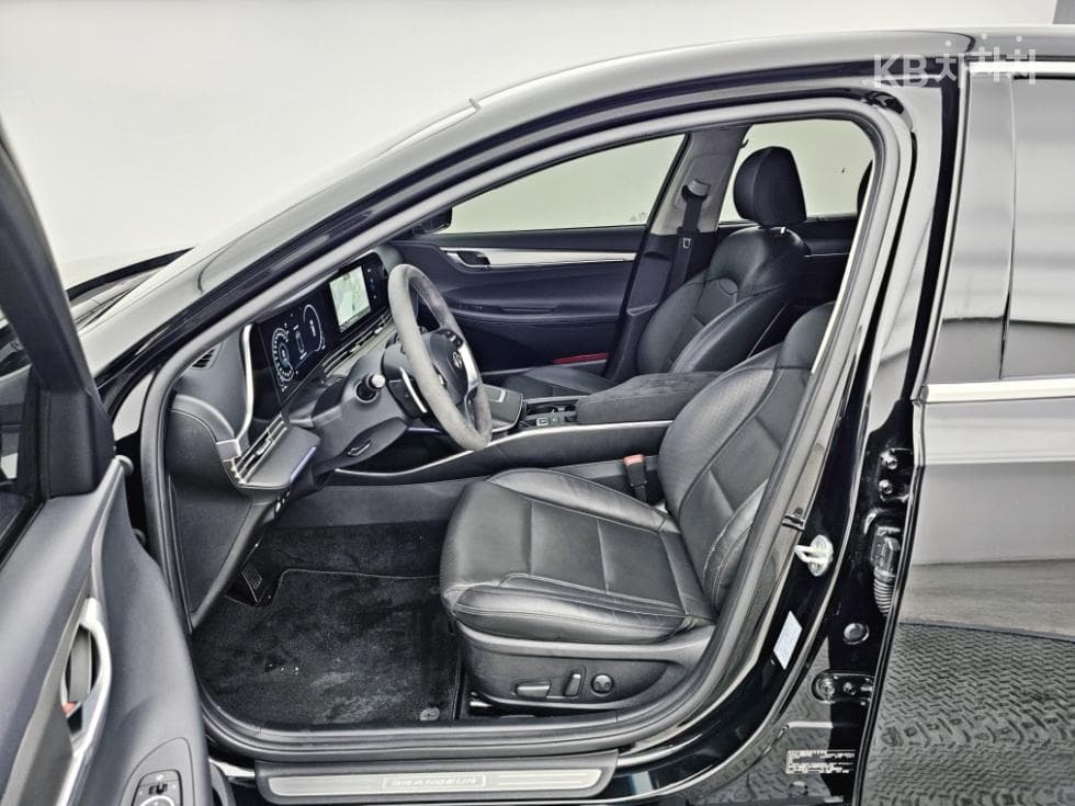 Хюндай The New (фейслифт) Grandeur (Azera)3.3 Le Blanc - 5