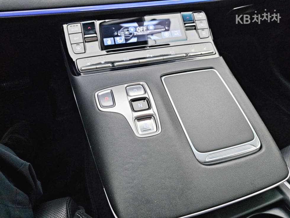 Хюндай The New (фейслифт) Grandeur (Azera)3.3 Le Blanc - 9