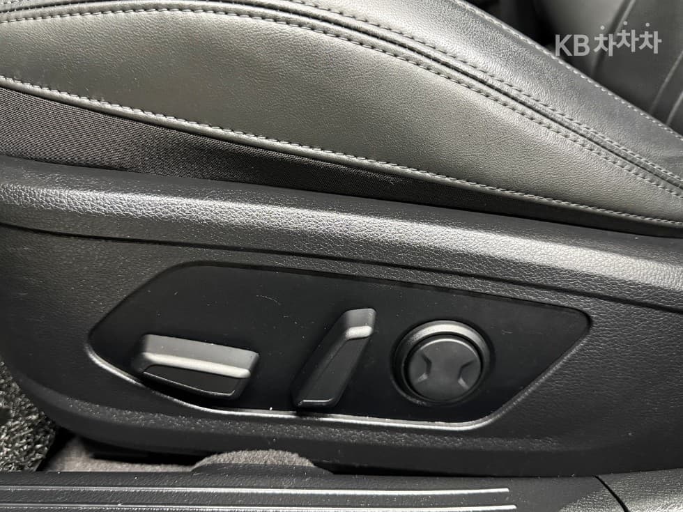 Киа K5 3-토 поколение1.6 Бензин Турбо Noblesse - 17