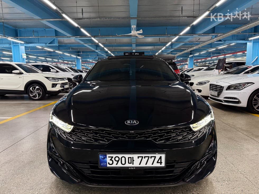 Киа K5 3-토 поколение1.6 Бензин Турбо Noblesse