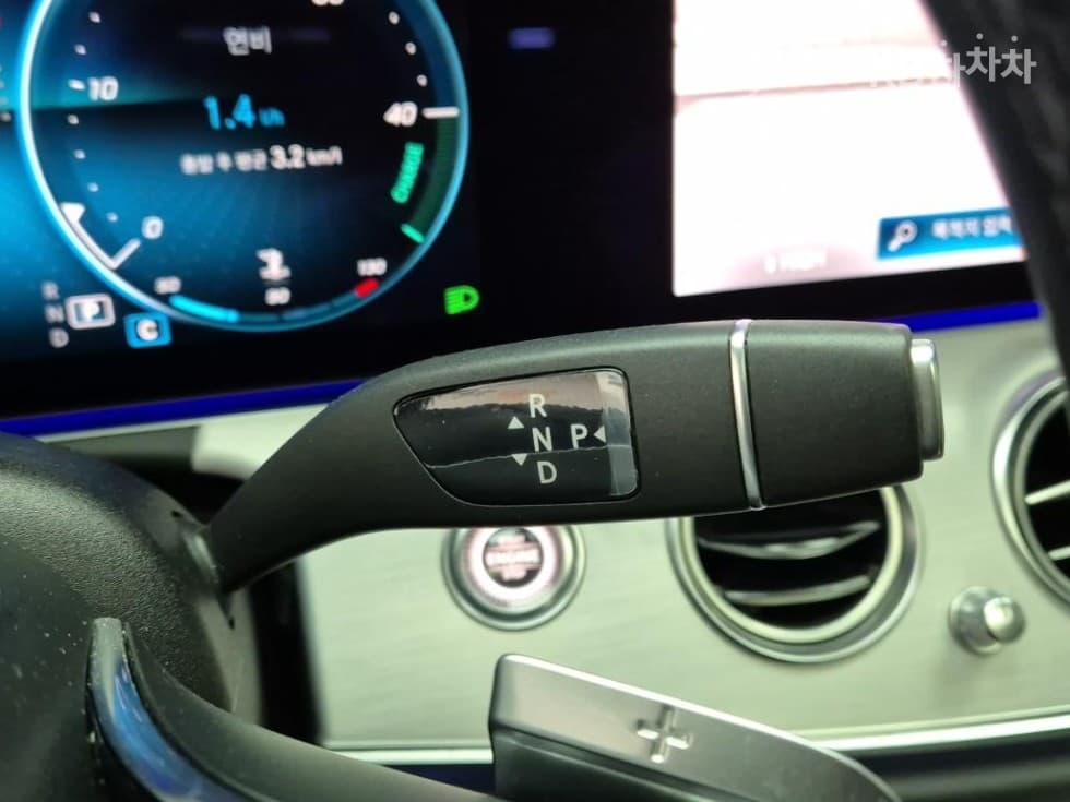 Mercedes-Benz E-Клас (W213)E250 Avantgarde - 8