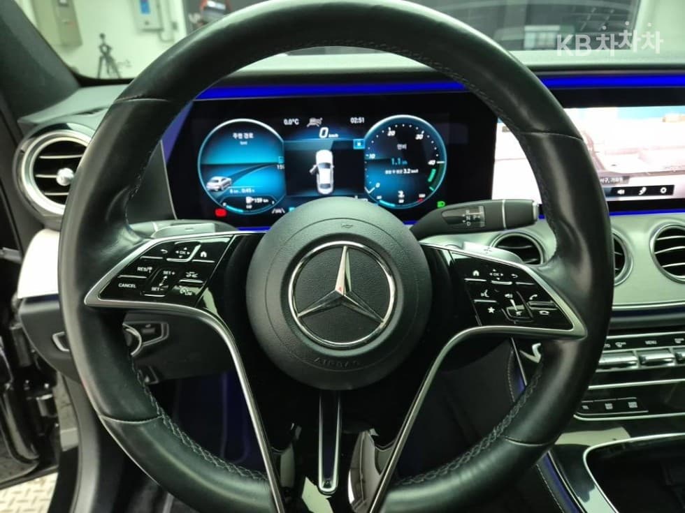 Mercedes-Benz E-Клас (W213)E250 Avantgarde - 9