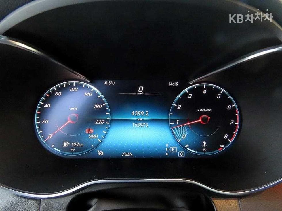 Mercedes-Benz GLC(X253)300 4Matic Coupe Стандартен - 9