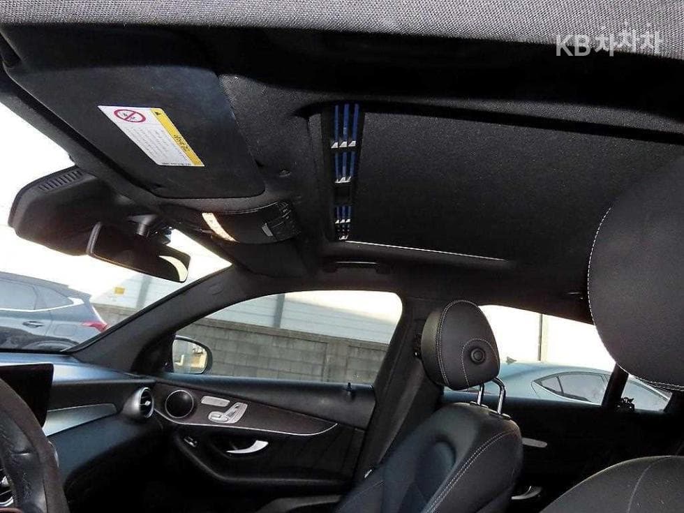 Mercedes-Benz GLC(X253)300 4Matic Coupe Стандартен - 15