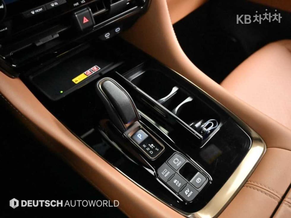 Toyota ALPHARD(AH30)2.5 HEV AWD Standard - 9