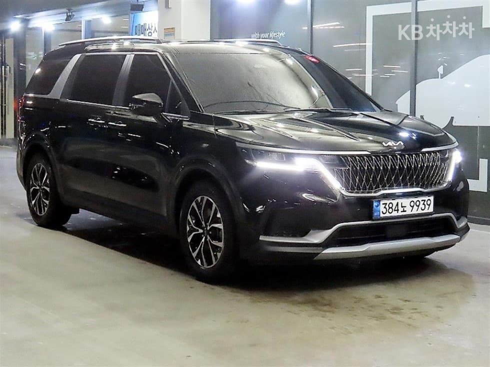 Kia Carnival 4th generation G3.5 GDI 9-seater Prestige - Image 1