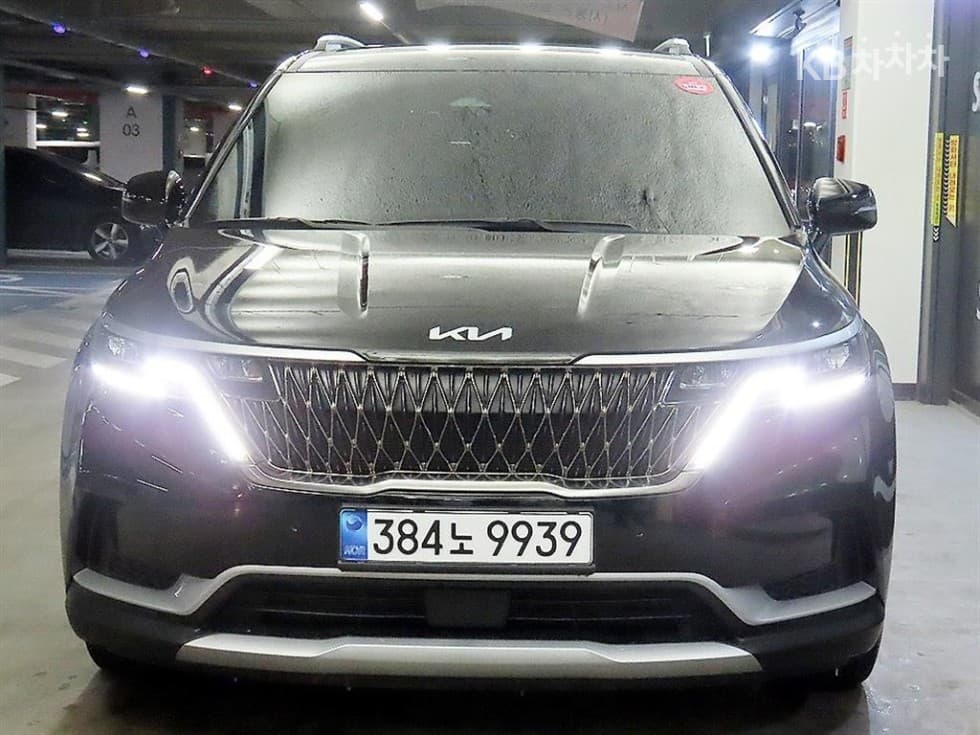 Kia Carnival 4th generationG3.5 GDI 9-seater Prestige - 2