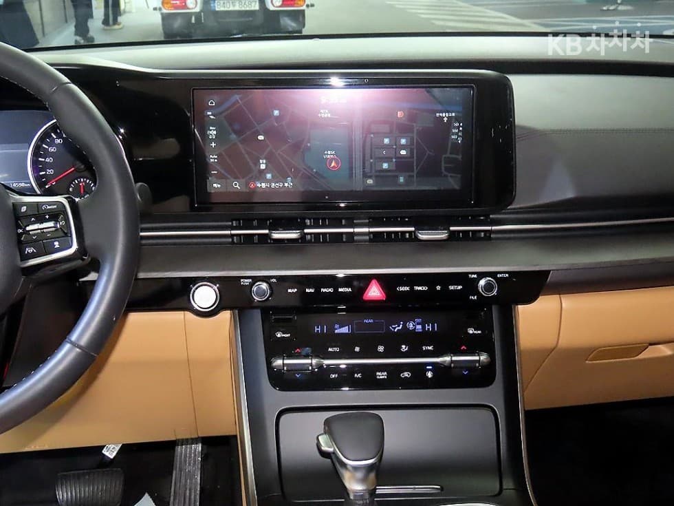 Kia Carnival 4th generationG3.5 GDI 9-seater Prestige - 11