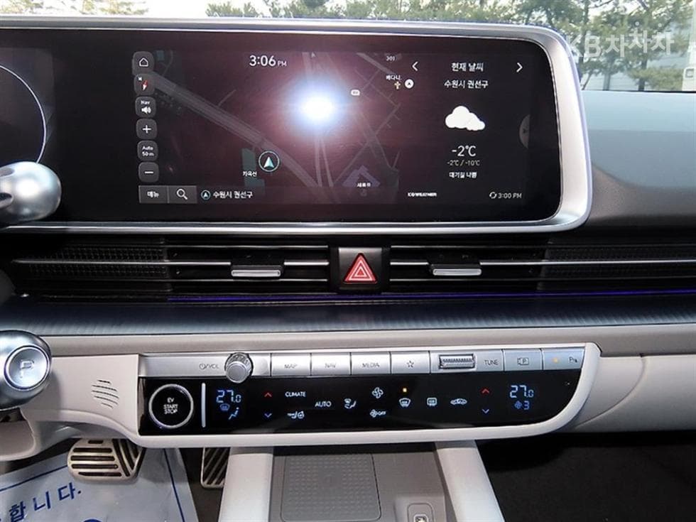 Hyundai IONIQ 6(CE)Long Range AWD Prestige - 13