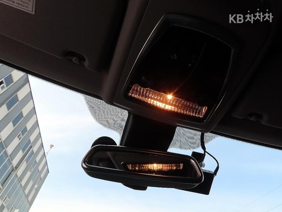 BMW New5 Series520d xDrive Luxury Plus F10 - 15