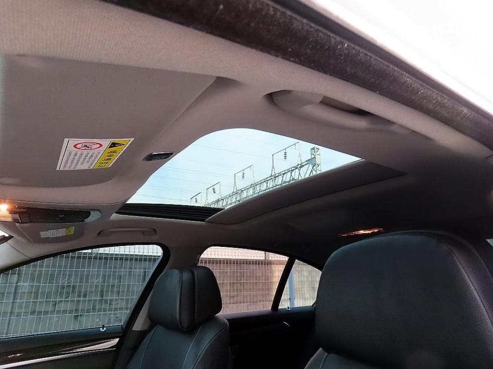 BMW New5 Series520d xDrive Luxury Plus F10 - 17