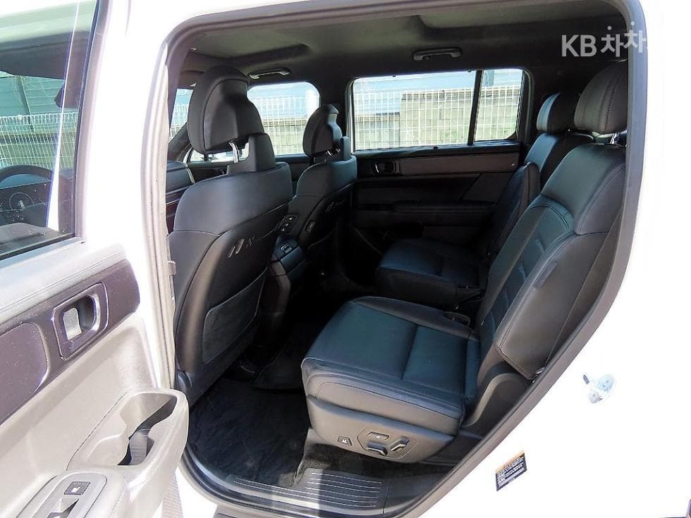 Хюндай Ди Всеново Санта Фе MX5Бензин 2.5T AWD 블랙잉크 - 6