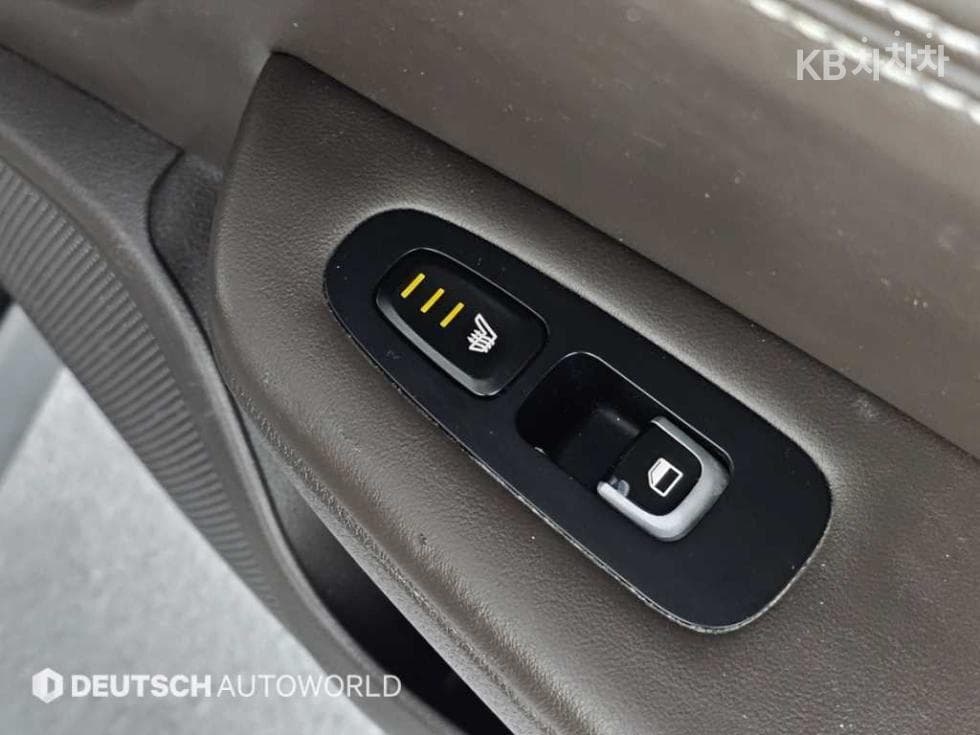 Kia Stinger3.3 Turbo 4WD Masters - 19