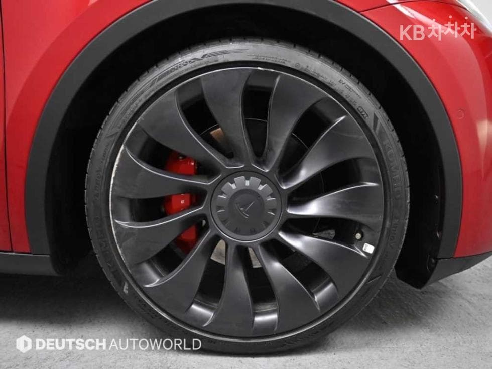 테슬라 Model YPerformance - 5