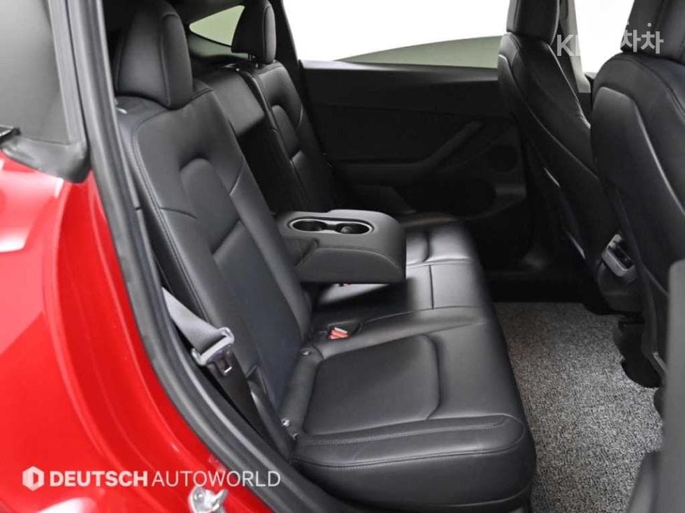 테슬라 Model YPerformance - 12