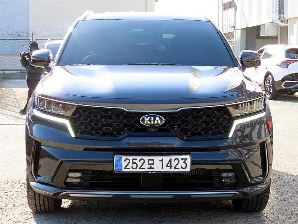 Киа Sorento 4-то поколение2.2 Дизел 2WD Noblesse