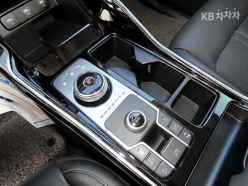 Киа Sorento 4-то поколение2.2 Дизел 2WD Noblesse - 10