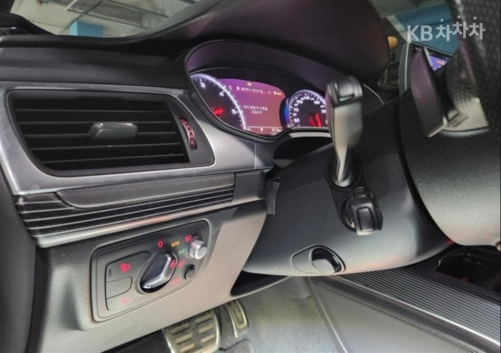 Audi A755 Turbo Diesel Injection 콰트로 스포트 4G - 6