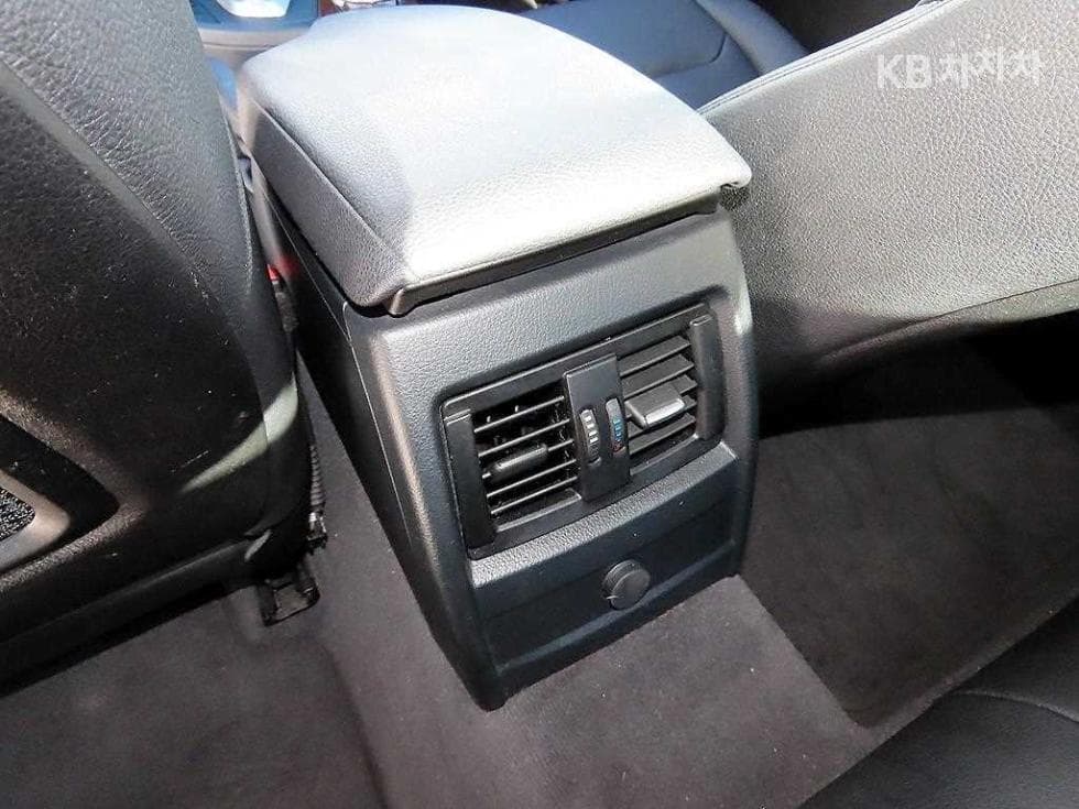 BMW New3 Series320d xDrive F30 - 17