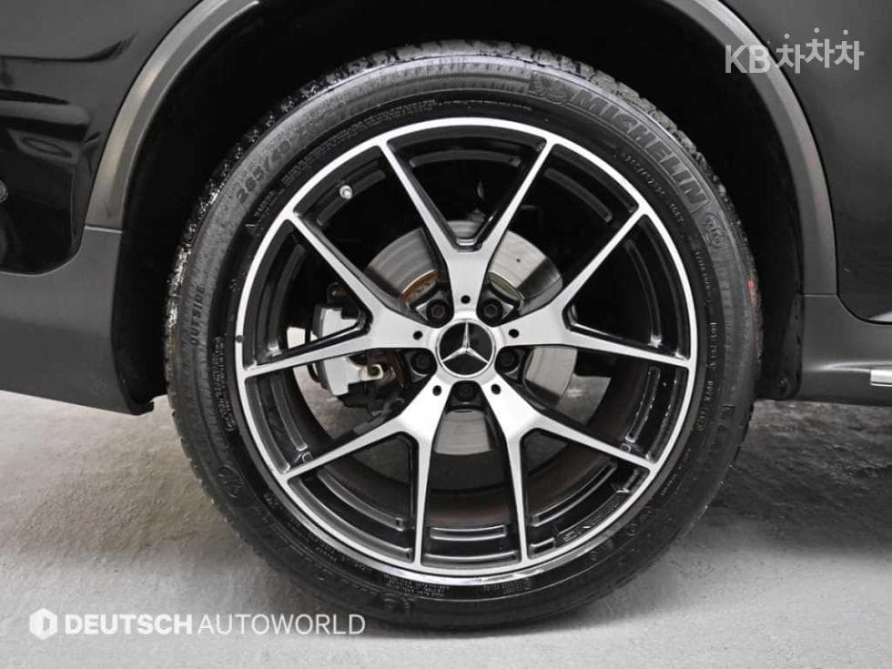 Mercedes-Benz GLC(X253)43 AMG 4Matic COUPE - 5