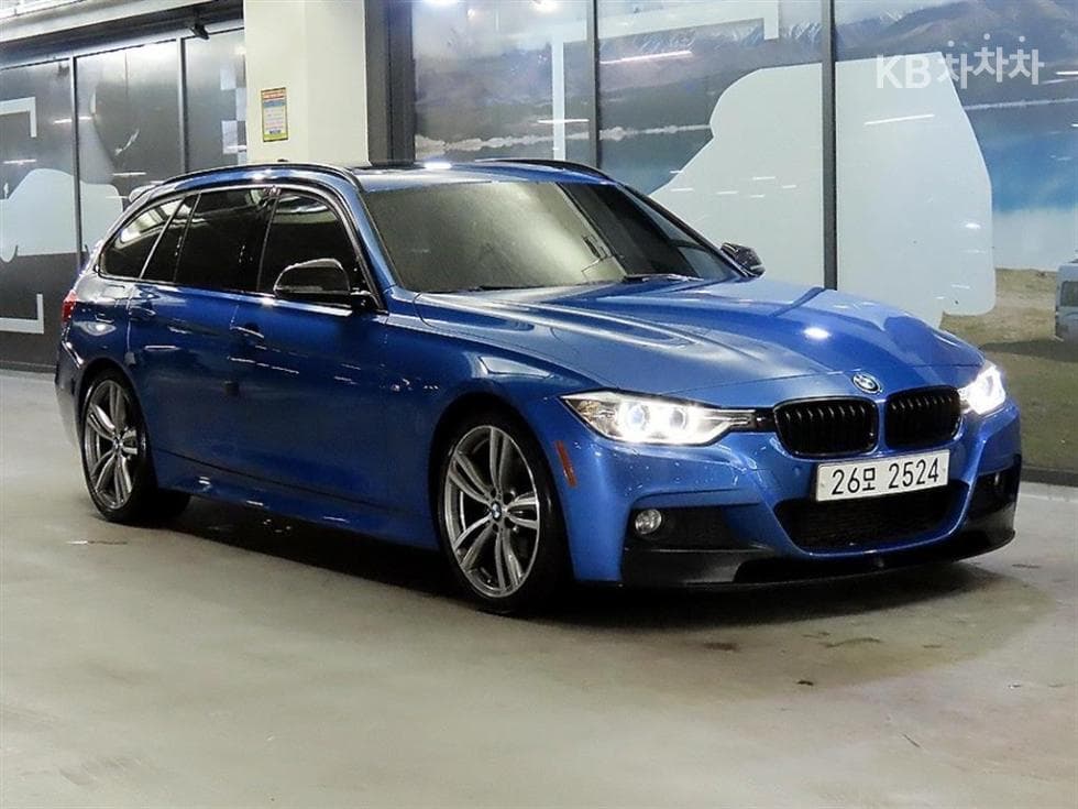 BMW New3 Series 320d 투어링 M퍼포먼스에디션 - Image 1