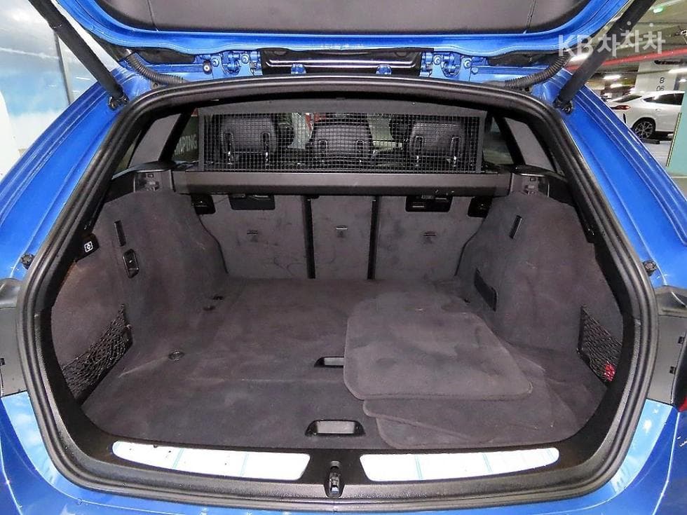BMW New3 Series320d 투어링 M퍼포먼스에디션 - 17