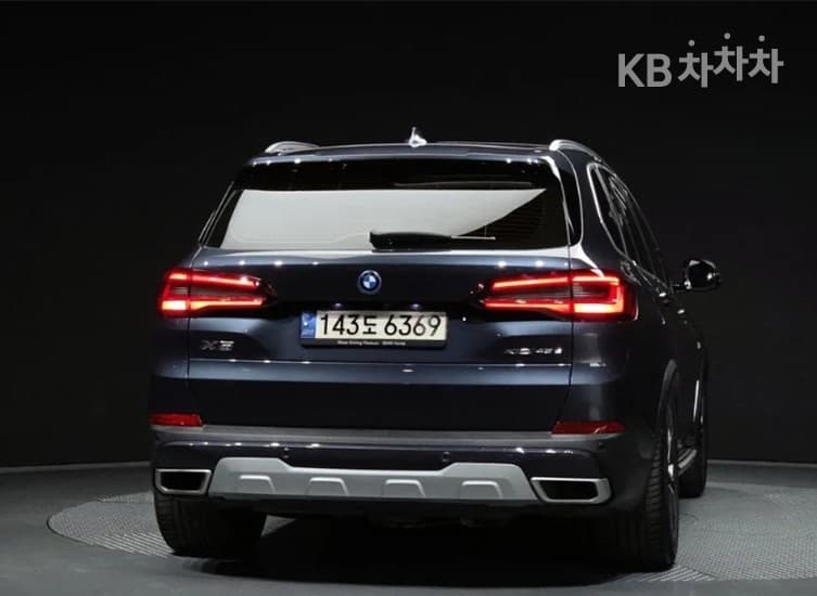 BMW X5 (G05)xDrive 45e xLine - 4